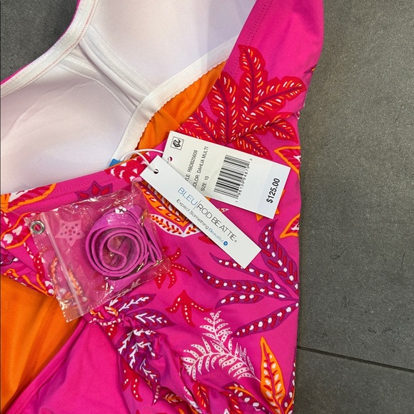 Bleu Rod Beattie Dahlia One Piece Bathing Suit - Picture 4 of 5